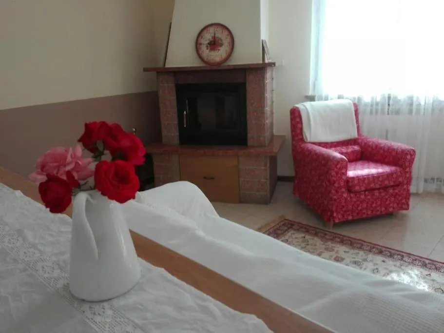 Ildi'S Guest House Seriate 0*,
