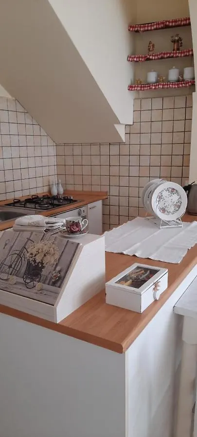 Ildi'S Guest House Seriate Apartment